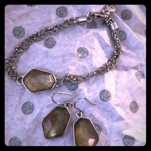 Chloe & Isabel bracelet & earring set-makes a gift